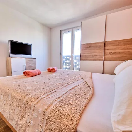 Apartamento Spacious Aria Split